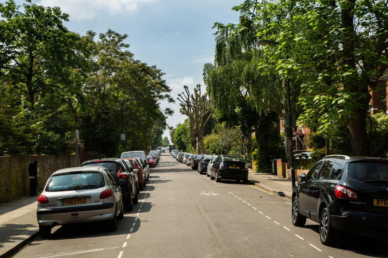 Great 2 Bedrooms Apartment 15 Mins From The Centre Londra Exterior foto